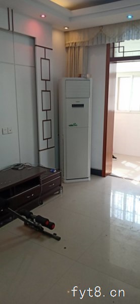 北苑小区,简装三室两厅78万**户,产证满五唯一可以按揭贷款